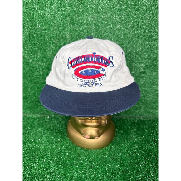Vintage 1993 Cleveland Indians SnapBack Hat Final... | Depop 1993 Vintage Cleveland Indians Final Game at Cleveland Stadium Hat
